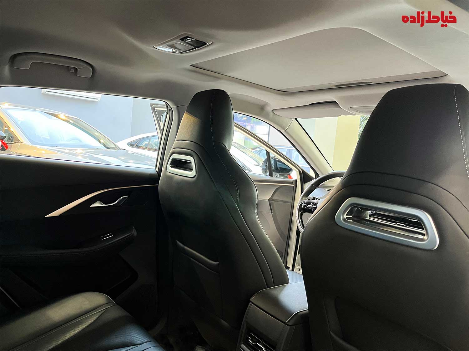 صندلی های عقب فونیکس اف ایکس