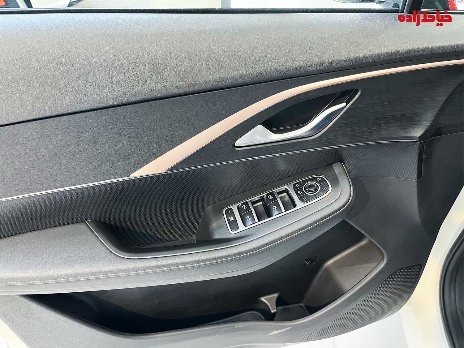 عکس درب خودرو