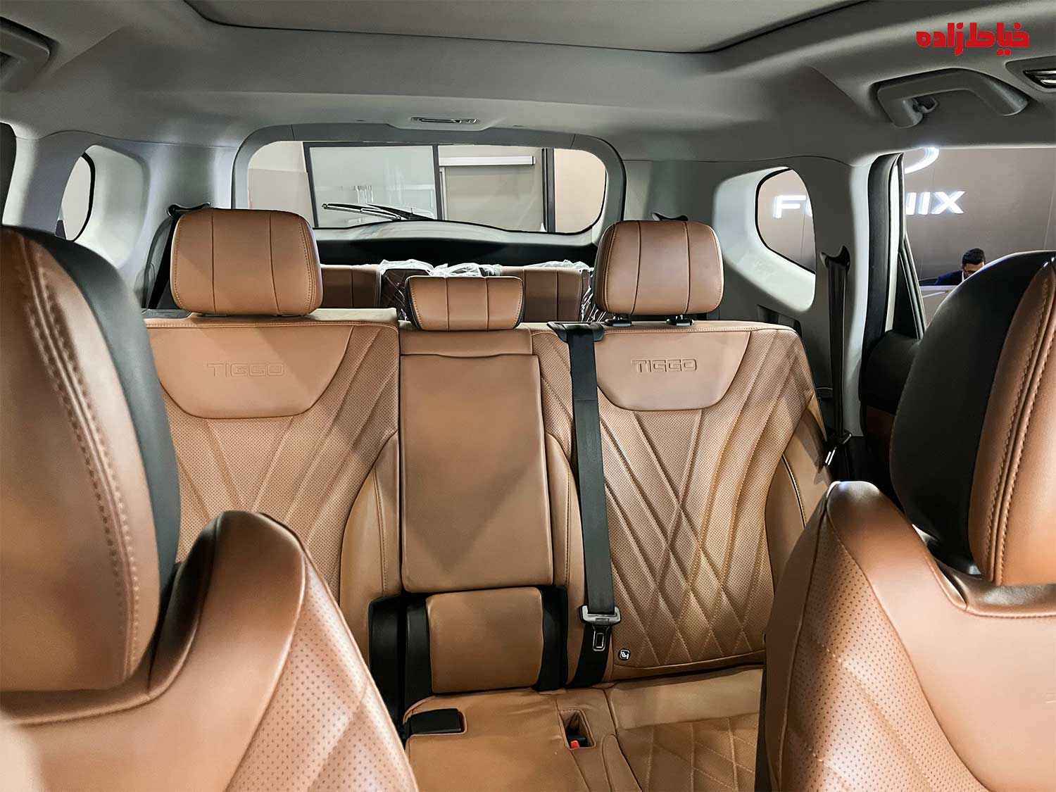 تیگو 8 پرومکس نمای بیرونی، ردیف عقب